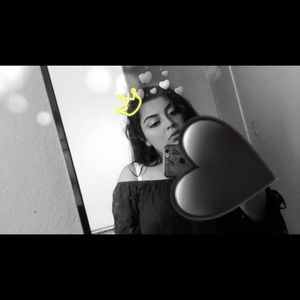 Meet your Posher, Anabel